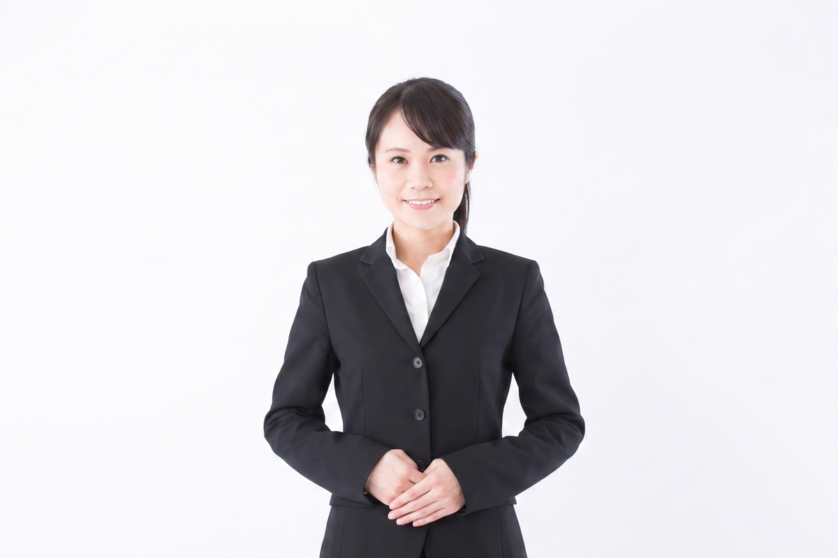 女性スタッフ